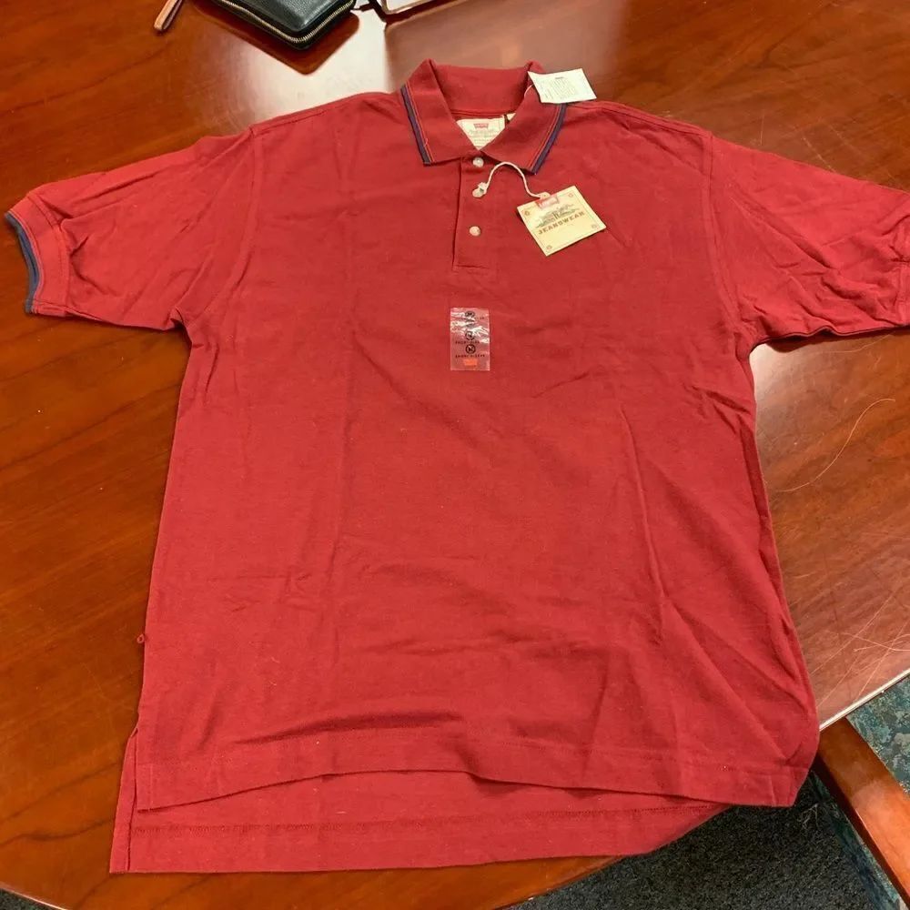 Vintage Levi’s Men Rust Polo Shirt sz M NWT